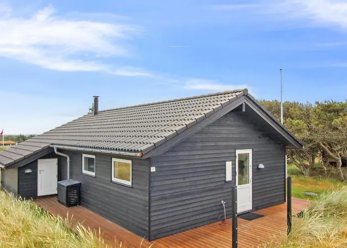 בית נופש Alma - 500m From The Sea By Interhome לוקן