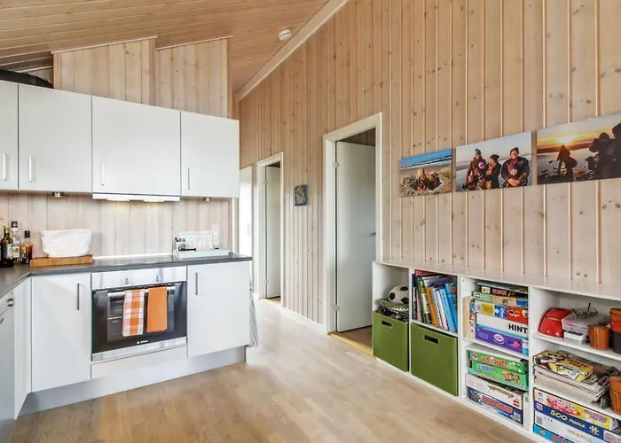 בית נופש Alma - 500m From The Sea By Interhome
